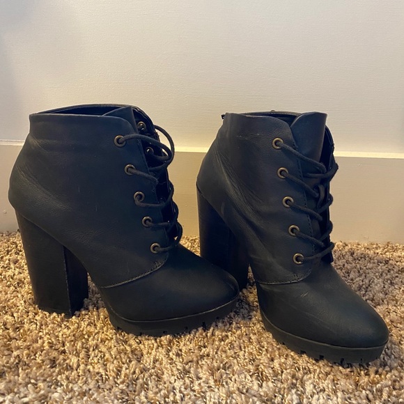 Black Ankle Boot - Picture 2 of 3